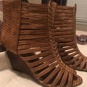 Kathy Van Zealand wedge sandals
